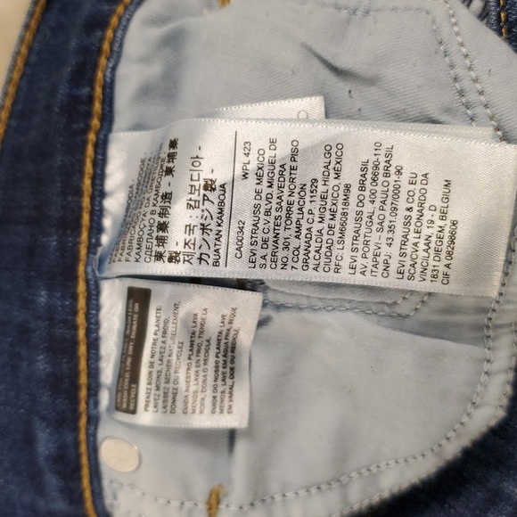 Levi's 311 Shaping Skinny Capri 29 - Picture 7 of 14